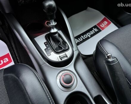 Чорний Міцубісі Аутлендер ХЛ, об'ємом двигуна 2.2 л та пробігом 253 тис. км за 12490 $, фото 22 на Automoto.ua