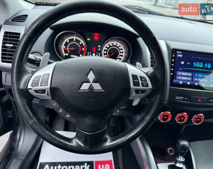 Чорний Міцубісі Аутлендер ХЛ, об'ємом двигуна 2.18 л та пробігом 253 тис. км за 12490 $, фото 18 на Automoto.ua