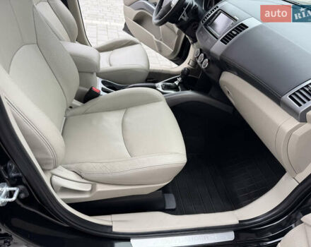 Чорний Міцубісі Аутлендер ХЛ, об'ємом двигуна 2.2 л та пробігом 155 тис. км за 12299 $, фото 63 на Automoto.ua