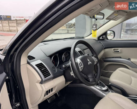 Чорний Міцубісі Аутлендер ХЛ, об'ємом двигуна 2.2 л та пробігом 155 тис. км за 12299 $, фото 37 на Automoto.ua