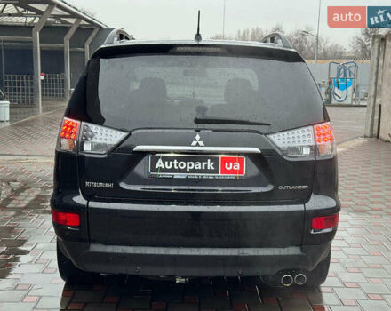 Чорний Міцубісі Аутлендер ХЛ, об'ємом двигуна 2.18 л та пробігом 253 тис. км за 12490 $, фото 3 на Automoto.ua
