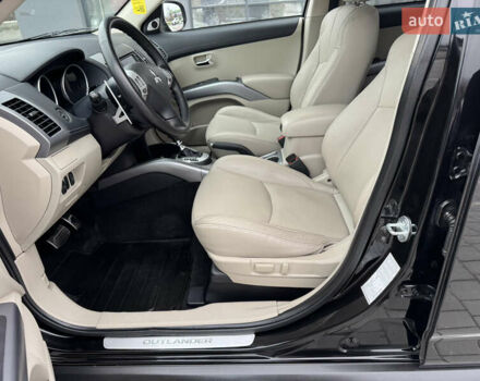 Чорний Міцубісі Аутлендер ХЛ, об'ємом двигуна 2.2 л та пробігом 155 тис. км за 12299 $, фото 36 на Automoto.ua