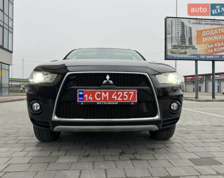 Чорний Міцубісі Аутлендер ХЛ, об'ємом двигуна 2.2 л та пробігом 155 тис. км за 12299 $, фото 10 на Automoto.ua
