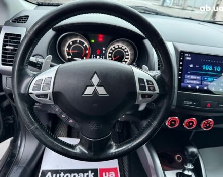 Чорний Міцубісі Аутлендер ХЛ, об'ємом двигуна 2.2 л та пробігом 253 тис. км за 12490 $, фото 18 на Automoto.ua