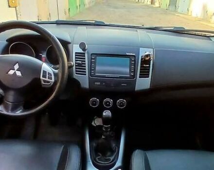 Черный Мицубиси Аутлендер ХЛ, объемом двигателя 2.3 л и пробегом 190 тыс. км за 12500 $, фото 21 на Automoto.ua