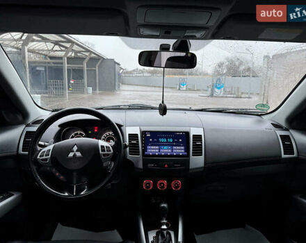 Чорний Міцубісі Аутлендер ХЛ, об'ємом двигуна 2.18 л та пробігом 253 тис. км за 12490 $, фото 15 на Automoto.ua