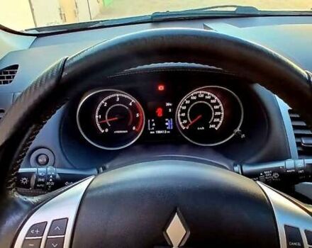 Черный Мицубиси Аутлендер ХЛ, объемом двигателя 2.3 л и пробегом 190 тыс. км за 12500 $, фото 23 на Automoto.ua