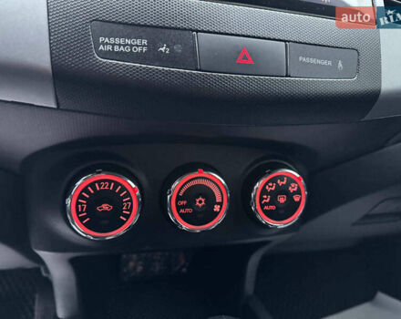 Чорний Міцубісі Аутлендер ХЛ, об'ємом двигуна 2.18 л та пробігом 253 тис. км за 12490 $, фото 21 на Automoto.ua