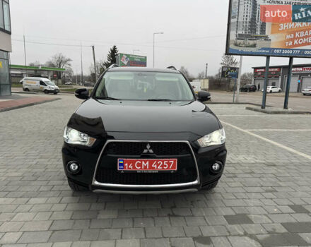 Чорний Міцубісі Аутлендер ХЛ, об'ємом двигуна 2.2 л та пробігом 155 тис. км за 12299 $, фото 4 на Automoto.ua