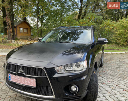 Черный Мицубиси Аутлендер ХЛ, объемом двигателя 2.2 л и пробегом 138 тыс. км за 12250 $, фото 5 на Automoto.ua