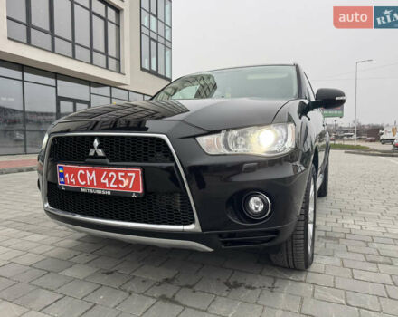 Чорний Міцубісі Аутлендер ХЛ, об'ємом двигуна 2.2 л та пробігом 155 тис. км за 12299 $, фото 11 на Automoto.ua
