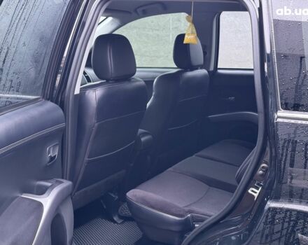 Чорний Міцубісі Аутлендер ХЛ, об'ємом двигуна 2.2 л та пробігом 253 тис. км за 12490 $, фото 10 на Automoto.ua