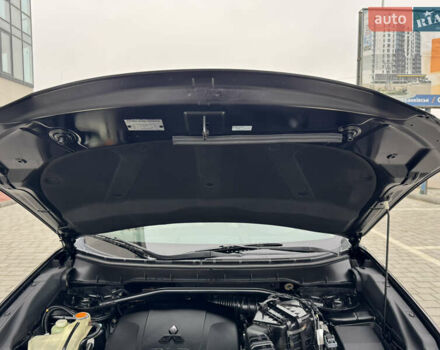 Чорний Міцубісі Аутлендер ХЛ, об'ємом двигуна 2.2 л та пробігом 155 тис. км за 12299 $, фото 91 на Automoto.ua