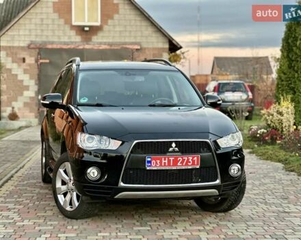 Черный Мицубиси Аутлендер ХЛ, объемом двигателя 2.2 л и пробегом 232 тыс. км за 11700 $, фото 7 на Automoto.ua