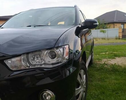 Черный Мицубиси Аутлендер ХЛ, объемом двигателя 2.2 л и пробегом 270 тыс. км за 12000 $, фото 25 на Automoto.ua