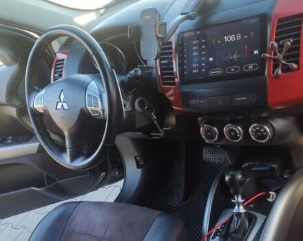 Чорний Міцубісі Аутлендер ХЛ, об'ємом двигуна 2.2 л та пробігом 230 тис. км за 12300 $, фото 2 на Automoto.ua