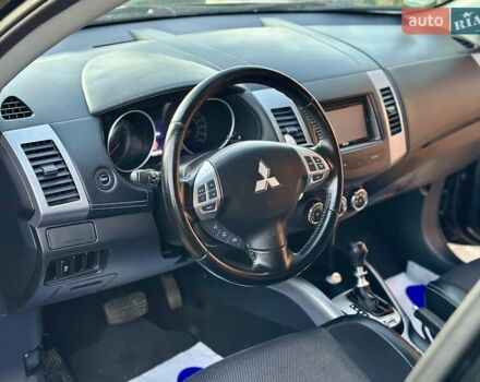 Черный Мицубиси Аутлендер ХЛ, объемом двигателя 2.2 л и пробегом 232 тыс. км за 11700 $, фото 14 на Automoto.ua