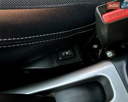 Черный Мицубиси Аутлендер ХЛ, объемом двигателя 2.2 л и пробегом 232 тыс. км за 11700 $, фото 26 на Automoto.ua