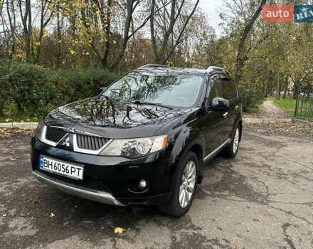 Чорний Міцубісі Аутлендер ХЛ, об'ємом двигуна 2.4 л та пробігом 230 тис. км за 8500 $, фото 1 на Automoto.ua
