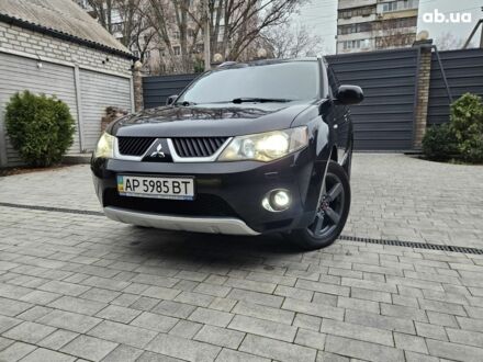 Чорний Міцубісі Аутлендер ХЛ, об'ємом двигуна 3 л та пробігом 238 тис. км за 10800 $, фото 1 на Automoto.ua