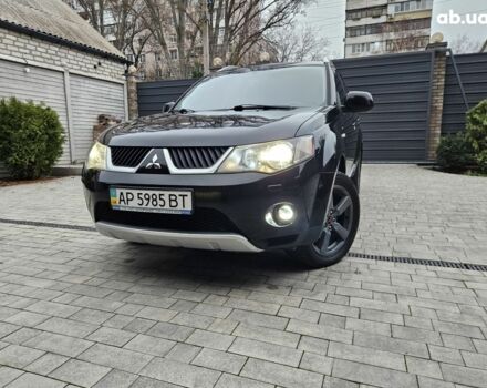 Чорний Міцубісі Аутлендер ХЛ, об'ємом двигуна 3 л та пробігом 238 тис. км за 10800 $, фото 1 на Automoto.ua