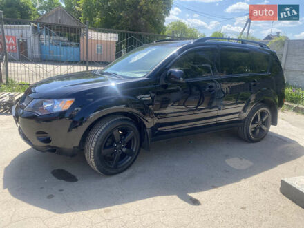 Міцубісі Аутлендер ХЛ 2007 у Вольногорске на Automoto.ua Чорний Міцубісі Аутлендер ХЛ, об'ємом двигуна 3 л та пробігом 193 тис. км за 12200 $, фото 1 на Automoto.ua