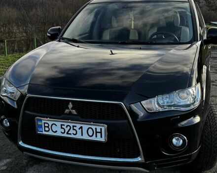 Чорний Міцубісі Аутлендер ХЛ, об'ємом двигуна 2.2 л та пробігом 249 тис. км за 11500 $, фото 1 на Automoto.ua