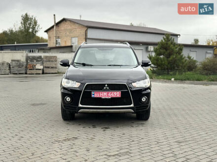 Мицубиси Аутлендер ХЛ 2010 в Млынове на Automoto.ua Черный Мицубиси Аутлендер ХЛ, объемом двигателя 2.2 л и пробегом 215 тыс. км за 10950 $, фото 1 на Automoto.ua