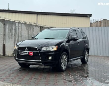 Черный Мицубиси Аутлендер ХЛ, объемом двигателя 2.2 л и пробегом 253 тыс. км за 12490 $, фото 1 на Automoto.ua
