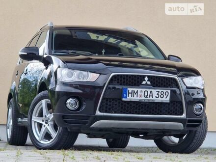 Міцубісі Аутлендер ХЛ 2011 у Дрогобичі на Automoto.ua Чорний Міцубісі Аутлендер ХЛ, об'ємом двигуна 2 л та пробігом 185 тис. км за 10999 $, фото 1 на Automoto.ua