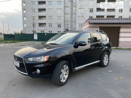 Міцубісі Аутлендер ХЛ 2012 у Харкові на Automoto.ua Чорний Міцубісі Аутлендер ХЛ, об'ємом двигуна 2.4 л та пробігом 234 тис. км за 10600 $, фото 1 на Automoto.ua