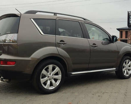 Коричневый Мицубиси Аутлендер ХЛ, объемом двигателя 2.2 л и пробегом 259 тыс. км за 12300 $, фото 29 на Automoto.ua
