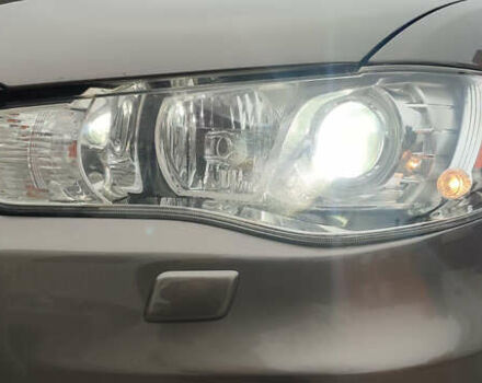 Коричневый Мицубиси Аутлендер ХЛ, объемом двигателя 2.2 л и пробегом 259 тыс. км за 12300 $, фото 34 на Automoto.ua