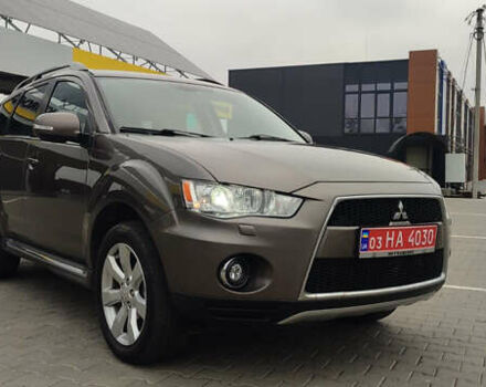 Коричневый Мицубиси Аутлендер ХЛ, объемом двигателя 2.2 л и пробегом 259 тыс. км за 12300 $, фото 33 на Automoto.ua