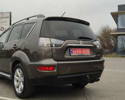 Коричневый Мицубиси Аутлендер ХЛ, объемом двигателя 2.2 л и пробегом 259 тыс. км за 12300 $, фото 28 на Automoto.ua