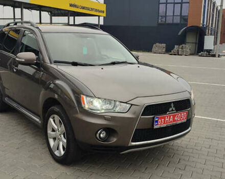 Коричневый Мицубиси Аутлендер ХЛ, объемом двигателя 2.2 л и пробегом 259 тыс. км за 12300 $, фото 32 на Automoto.ua