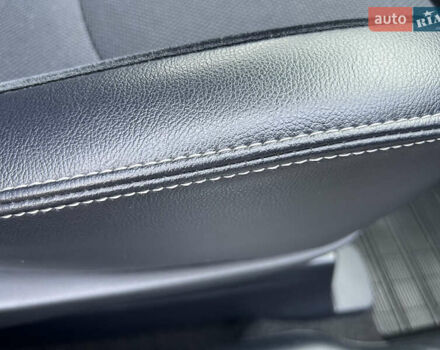 Коричневый Мицубиси Аутлендер ХЛ, объемом двигателя 2.2 л и пробегом 259 тыс. км за 12300 $, фото 22 на Automoto.ua