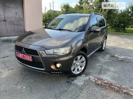 Міцубісі Аутлендер ХЛ 2011 у Тернополі на Automoto.ua Коричневий Міцубісі Аутлендер ХЛ, об'ємом двигуна 2.2 л та пробігом 183 тис. км за 12650 $, фото 1 на Automoto.ua