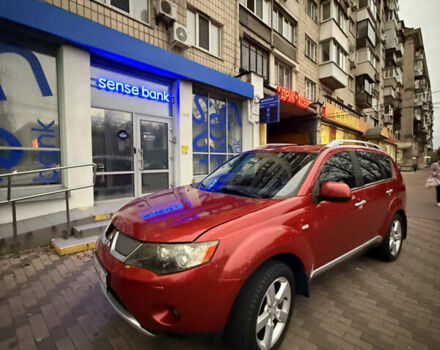 Мицубиси Аутлендер ХЛ 2008 в Киеве на Automoto.ua Красный Мицубиси Аутлендер ХЛ, объемом двигателя 2.4 л и пробегом 99 тыс. км за 11000 $, фото 5 на Automoto.ua