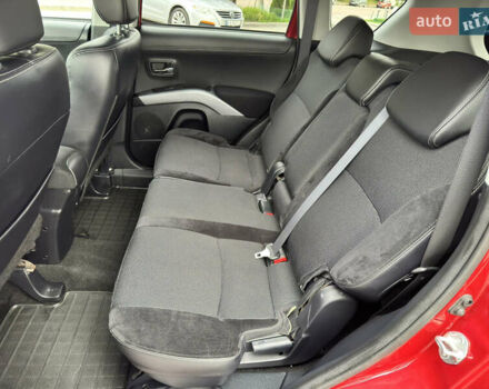 Красный Мицубиси Аутлендер ХЛ, объемом двигателя 2.2 л и пробегом 188 тыс. км за 10550 $, фото 14 на Automoto.ua