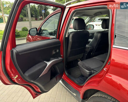 Красный Мицубиси Аутлендер ХЛ, объемом двигателя 2.2 л и пробегом 188 тыс. км за 10550 $, фото 15 на Automoto.ua