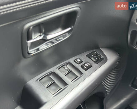 Красный Мицубиси Аутлендер ХЛ, объемом двигателя 2.2 л и пробегом 188 тыс. км за 10550 $, фото 25 на Automoto.ua