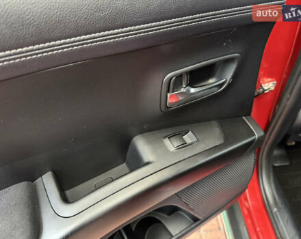 Красный Мицубиси Аутлендер ХЛ, объемом двигателя 2.2 л и пробегом 227 тыс. км за 11999 $, фото 40 на Automoto.ua