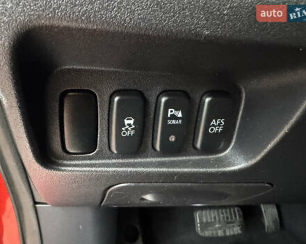 Красный Мицубиси Аутлендер ХЛ, объемом двигателя 2.2 л и пробегом 227 тыс. км за 11999 $, фото 32 на Automoto.ua