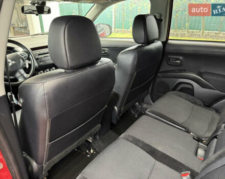 Красный Мицубиси Аутлендер ХЛ, объемом двигателя 2.2 л и пробегом 227 тыс. км за 11999 $, фото 38 на Automoto.ua