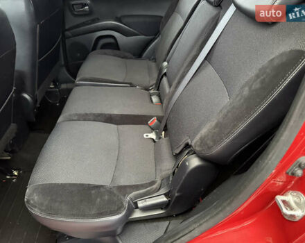 Красный Мицубиси Аутлендер ХЛ, объемом двигателя 2.2 л и пробегом 227 тыс. км за 11999 $, фото 37 на Automoto.ua