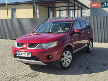 Мицубиси Аутлендер ХЛ 2008 в Черкассах на Automoto.ua Красный Мицубиси Аутлендер ХЛ, объемом двигателя 2.18 л и пробегом 330 тыс. км за 8000 $, фото 1 на Automoto.ua