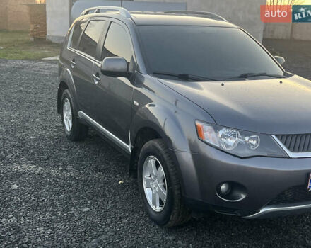 Мицубиси Аутлендер ХЛ, объемом двигателя 2 л и пробегом 158 тыс. км за 9200 $, фото 3 на Automoto.ua