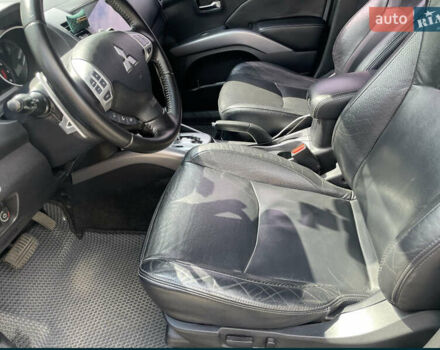 Мицубиси Аутлендер ХЛ, объемом двигателя 2.4 л и пробегом 258 тыс. км за 8800 $, фото 6 на Automoto.ua