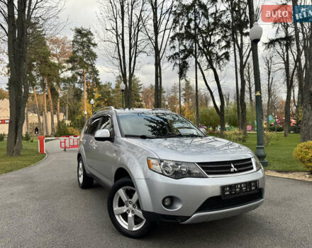 Міцубісі Аутлендер ХЛ, об'ємом двигуна 3 л та пробігом 195 тис. км за 10300 $, фото 32 на Automoto.ua